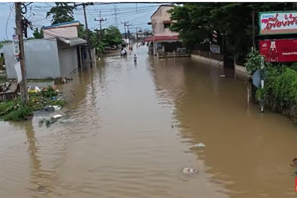 Malezya ve Tayland’da sellerde en az 12 kişi öldü