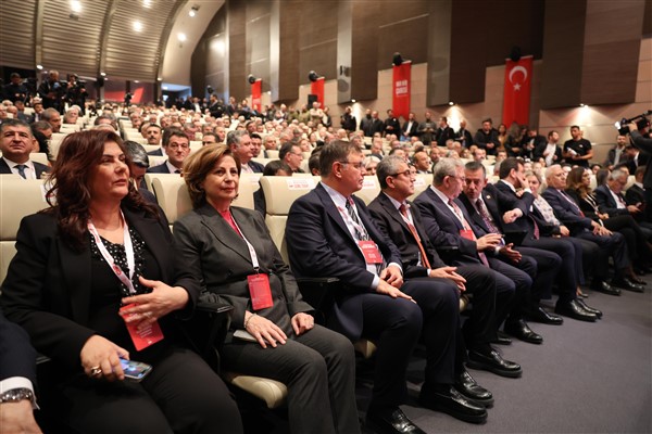 Ünlüce: Demokrasi ve yurttaşlarımızın refahı için mücadele etmeye devam edeceğiz